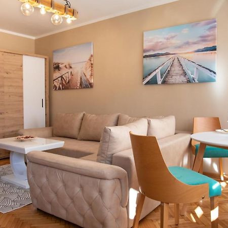 Apartamento Nikolas Belgrado Exterior foto