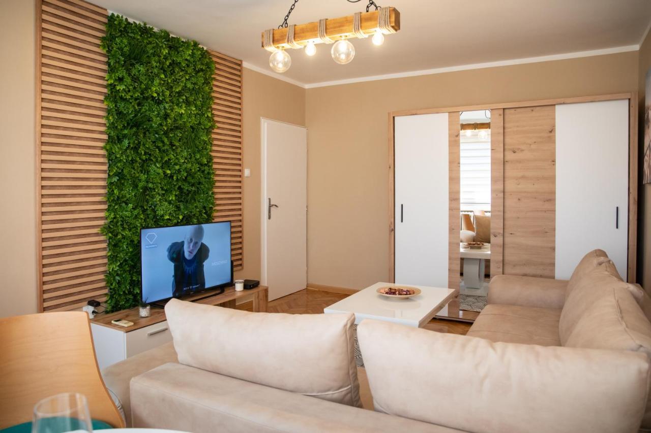 Apartamento Nikolas Belgrado Exterior foto